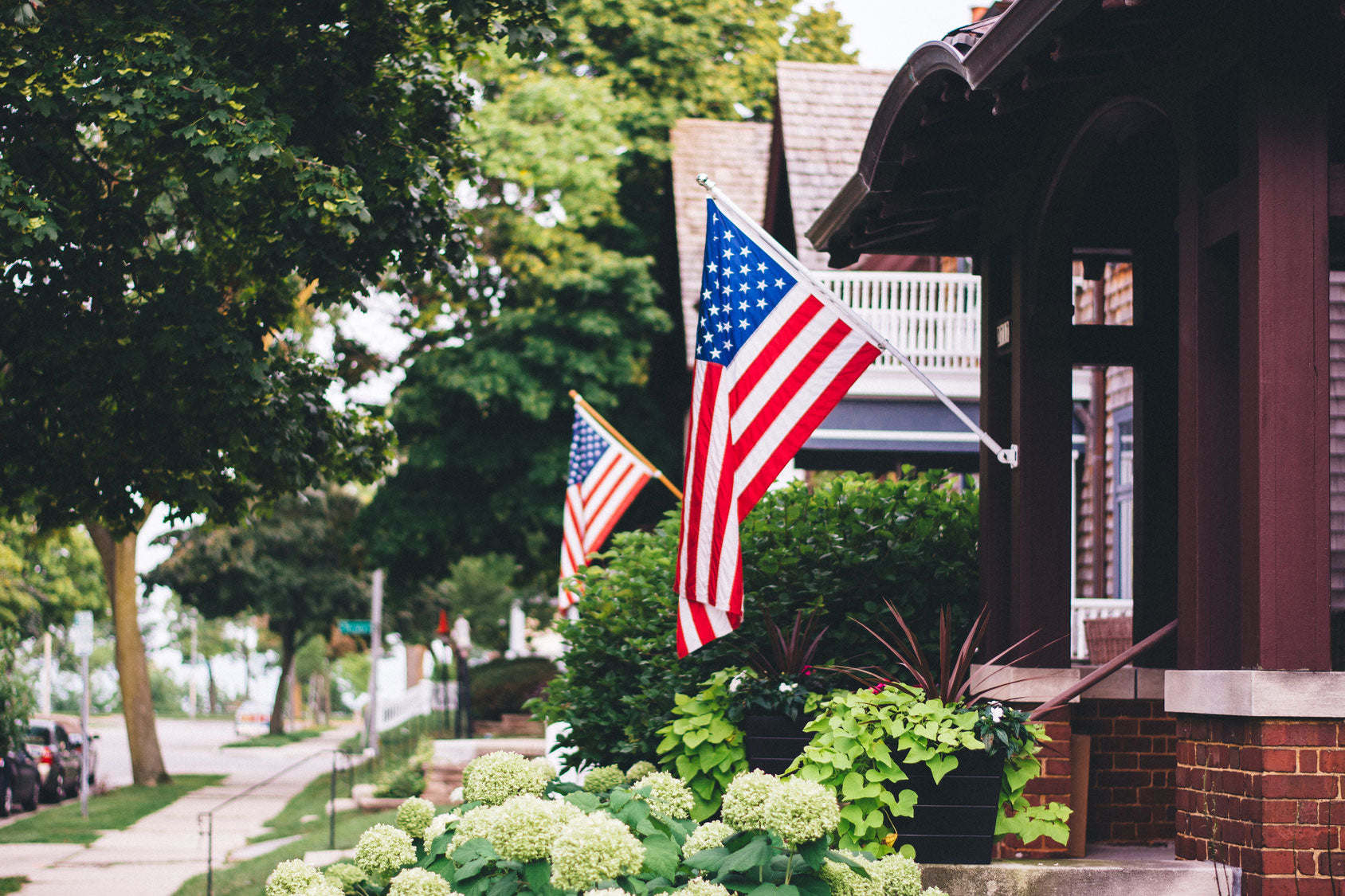 USA Flag Co. Flag Poles and Brackets